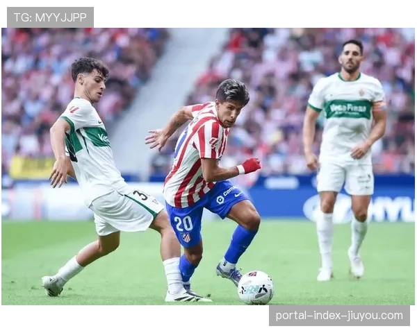 比利亚雷亚尔战术执行力出色 高位逼抢制造多次反击机会